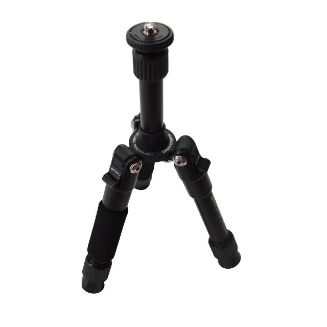 博物館から研究室まで: 敏感な物体の構造化光 3D スキャンの多彩な応用