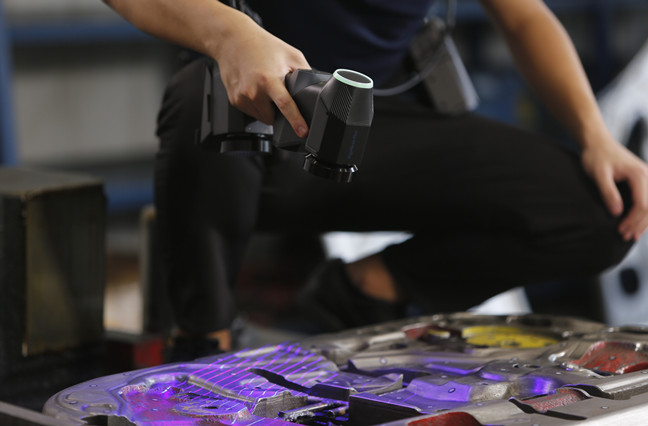 板金部品の品質検査